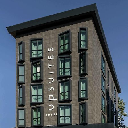 Upsuites Hotel Istanbul Exterior photo